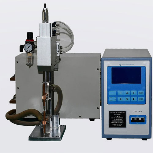 美規(guī)充電器插針機(jī)英規(guī)適配機(jī)外殼壓腳機(jī)五金片鉚壓機(jī)歐規(guī)外殼插腳